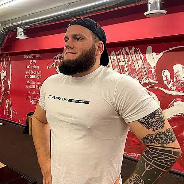 Фитнес-центр «Гараж» в Алматы